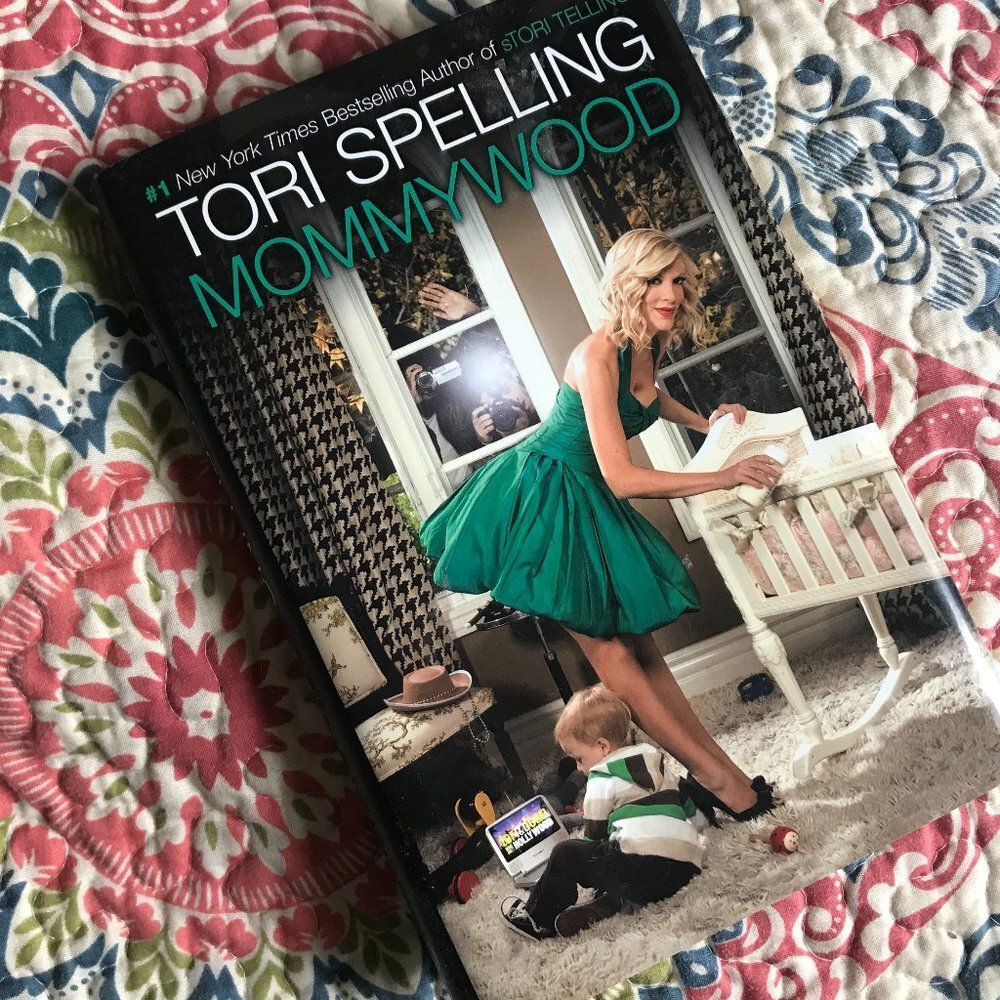 Tori Spelling Mommywood Book, Nonfiction Book